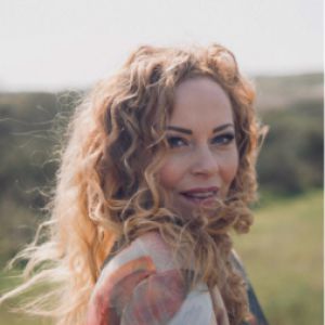 Anneke Van Giersbergen &Amp; Band + Lesoir