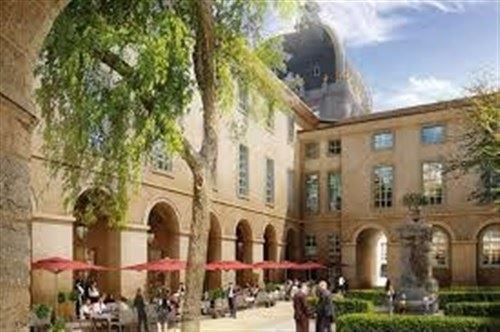 Escape Game Dans L'hôtel-Dieu